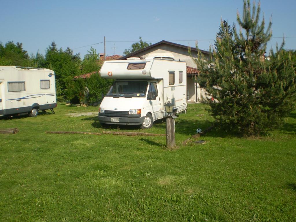Cascina Ballarin Villa La Morra Exterior photo