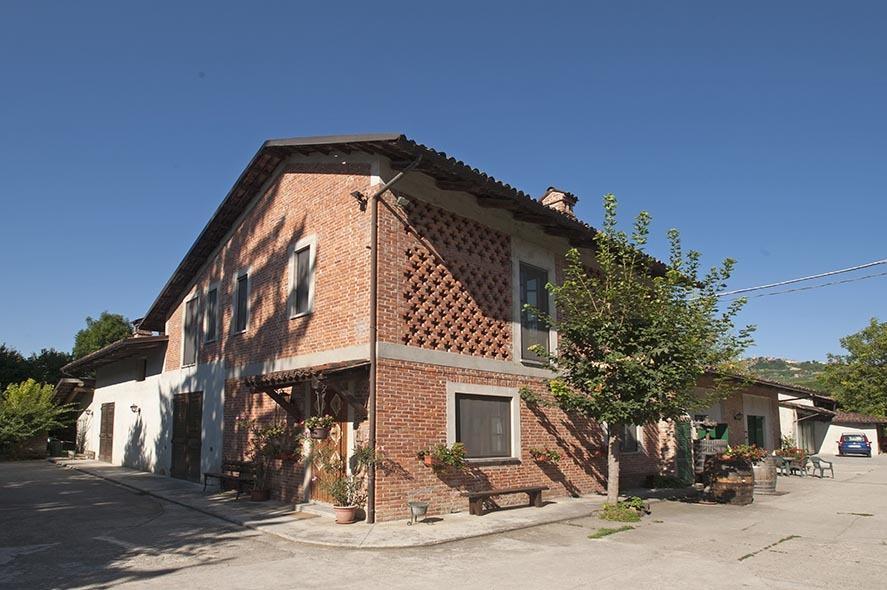 Cascina Ballarin Villa La Morra Exterior photo